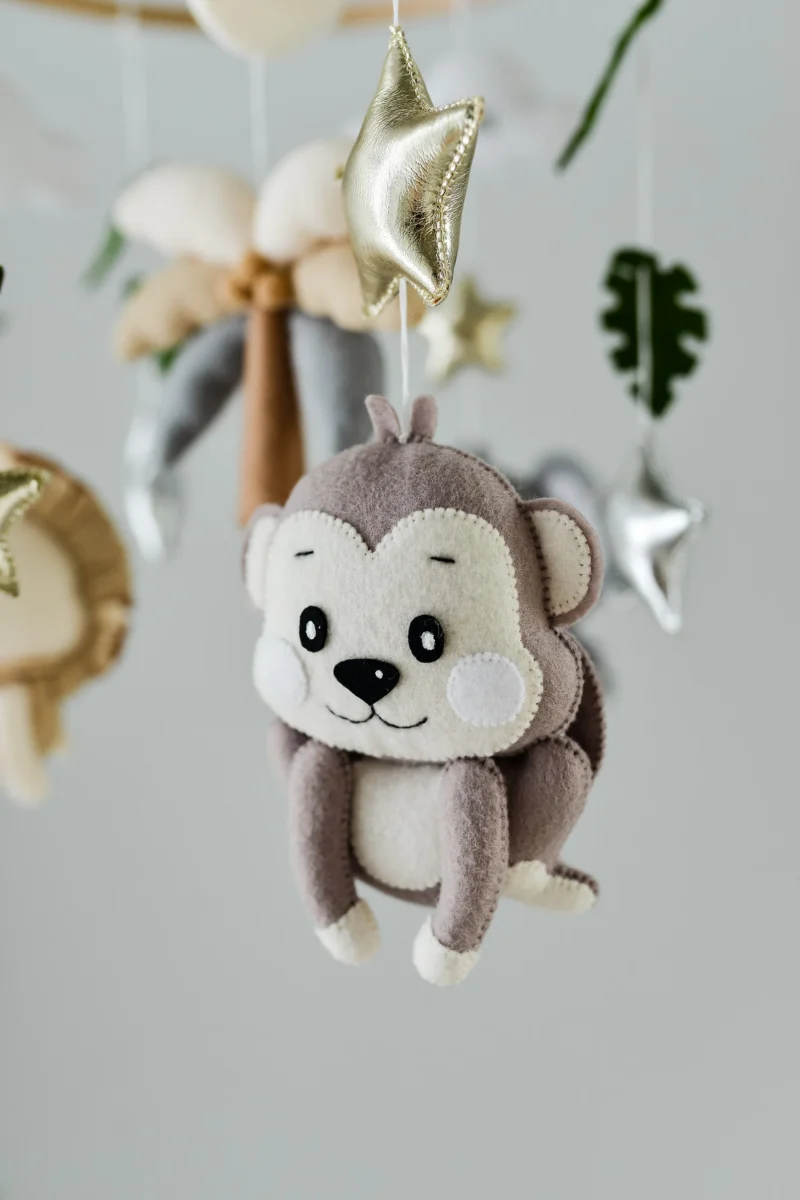 Giraffe, Zebra, Elephant & Nature Accents - Baby Mobile Safari - Rolirka
