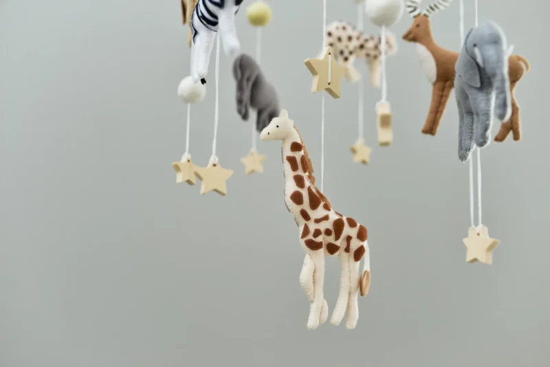 Giraffe, Rhino, Lion & Star Details - Baby Mobile Safari - Rolirka