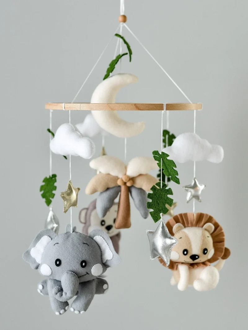 Giraffe, Zebra, Elephant & Nature Accents - Baby Mobile Safari - Rolirka