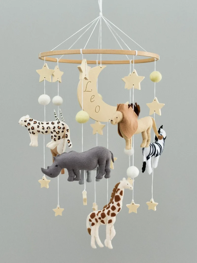 Giraffe, Rhino, Lion & Star Details - Baby Mobile Safari - Rolirka